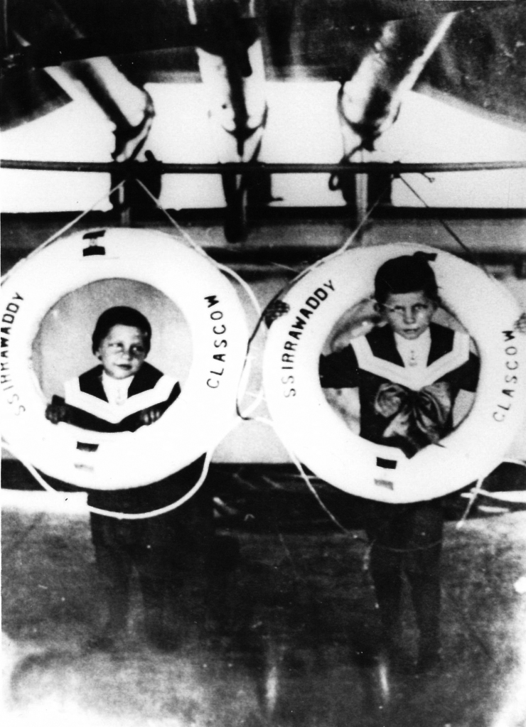 Vincent and Harold's first trip to US, 1909