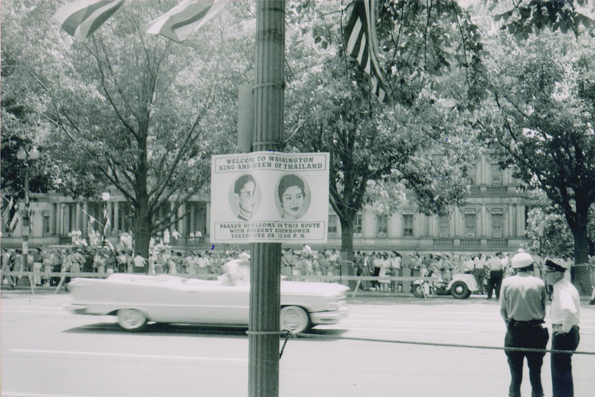 Images of Their Majesties posted on roadside