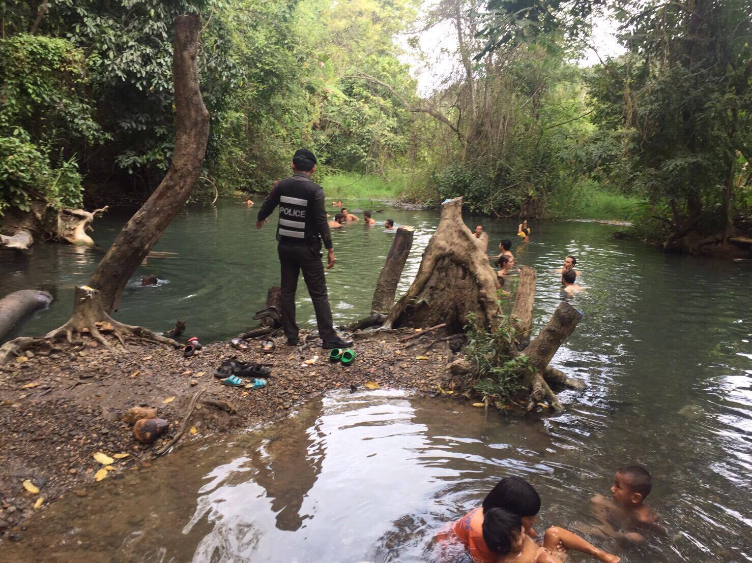 bathing tourists