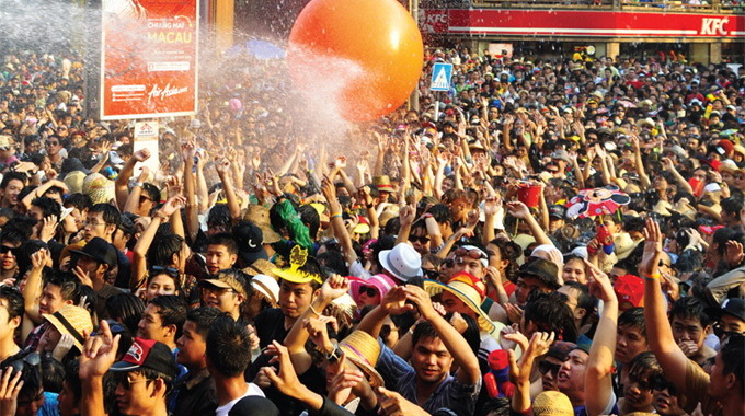 Songkran The Ultimate Guide Chiang Mai Citylife Songkran The Ultimate Guide Chiang Mai Citylife