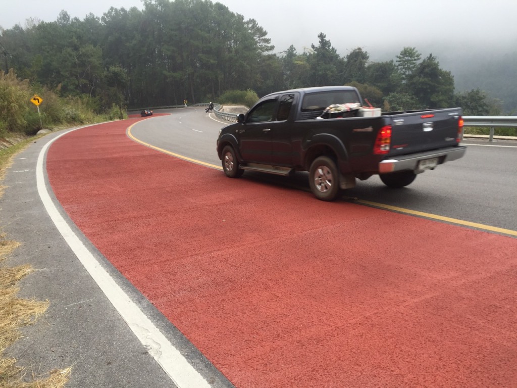 red road doi inthanon