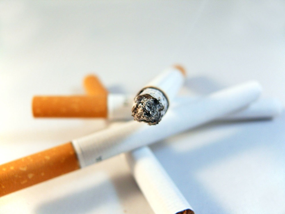 cigarette-1848_960_720