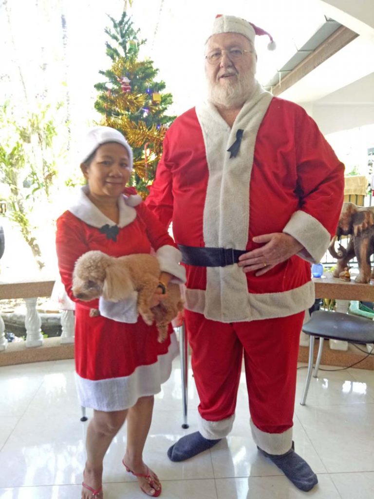 3 Santa and Mrs. Santa